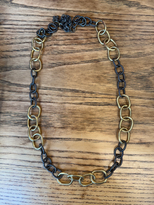 NO BRAND Black & Gold Link Flat Long Necklace/ OS