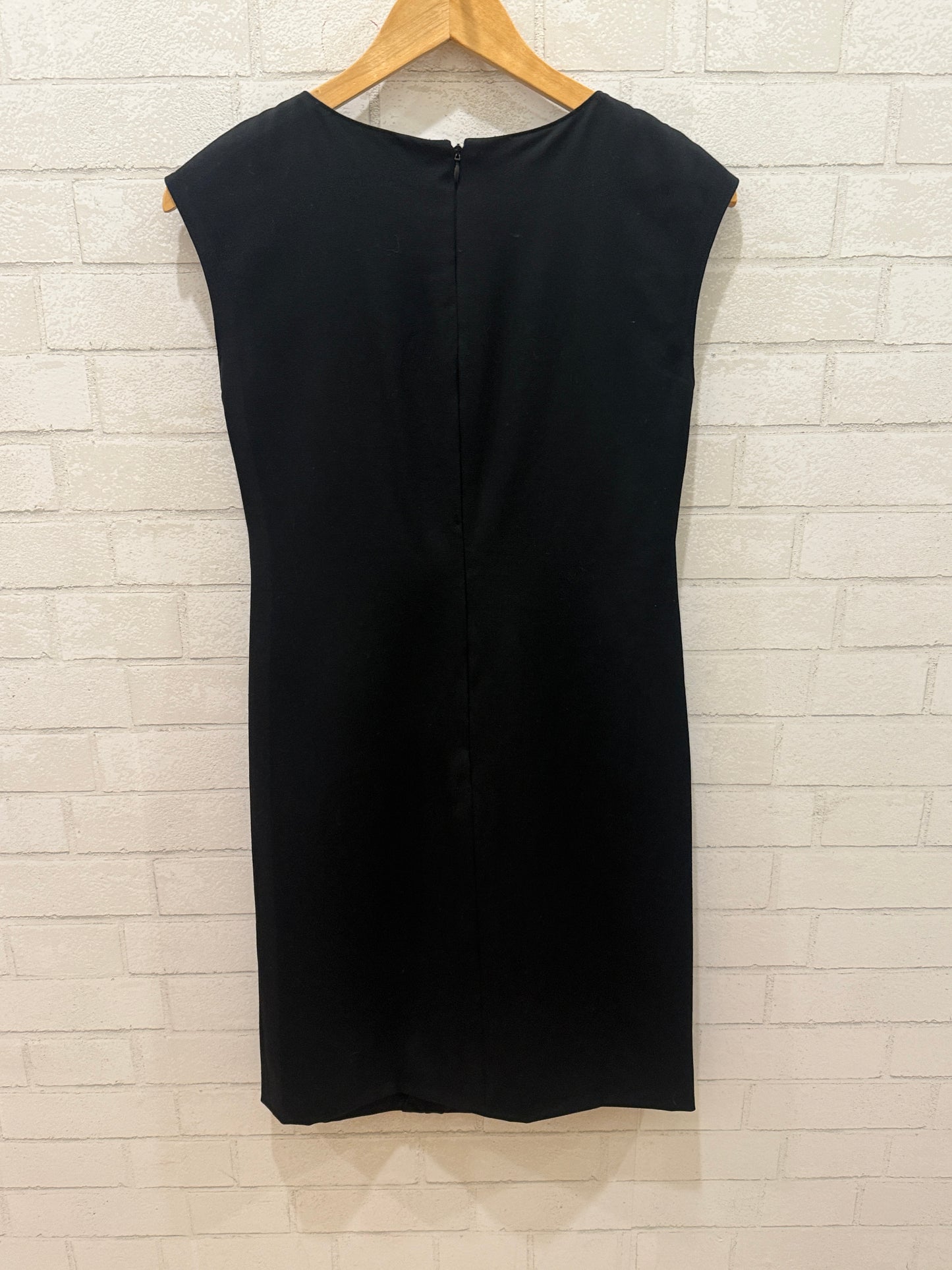 VALE|NTINO Sleeveless Cocktail Dress / M