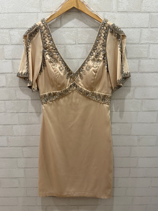 SUE WONG V-Neck Rinestone Detail Dress / M-US8