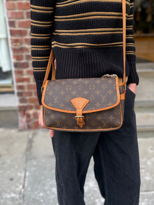 LOUIS VUITTON Monogram Sologne Crossbody Bag
