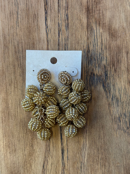 NO BRAND Pearls Balls Pendant Earrings