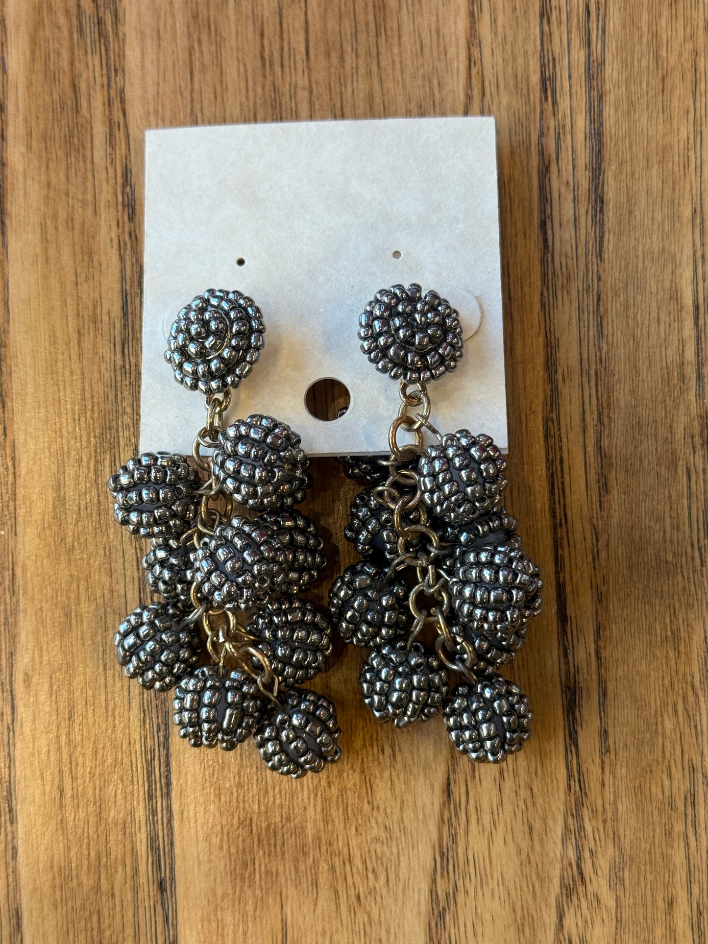 NO BRAND Pearls Balls Pendant Earrings