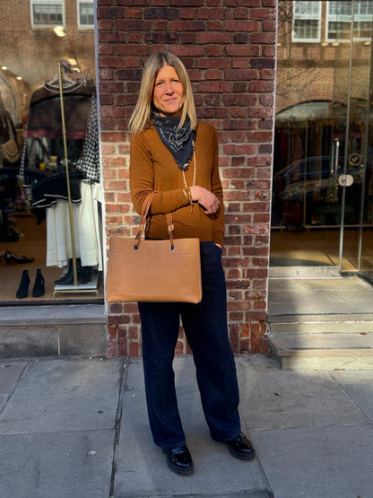 TOD'S NWT Butterscotch Shoulder Bag