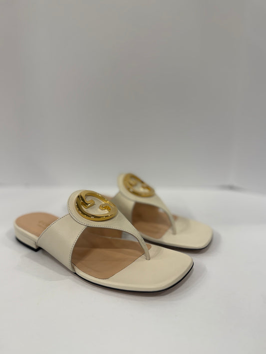 GUCCI NWT Blondie Thong Sandals/US7- EU37