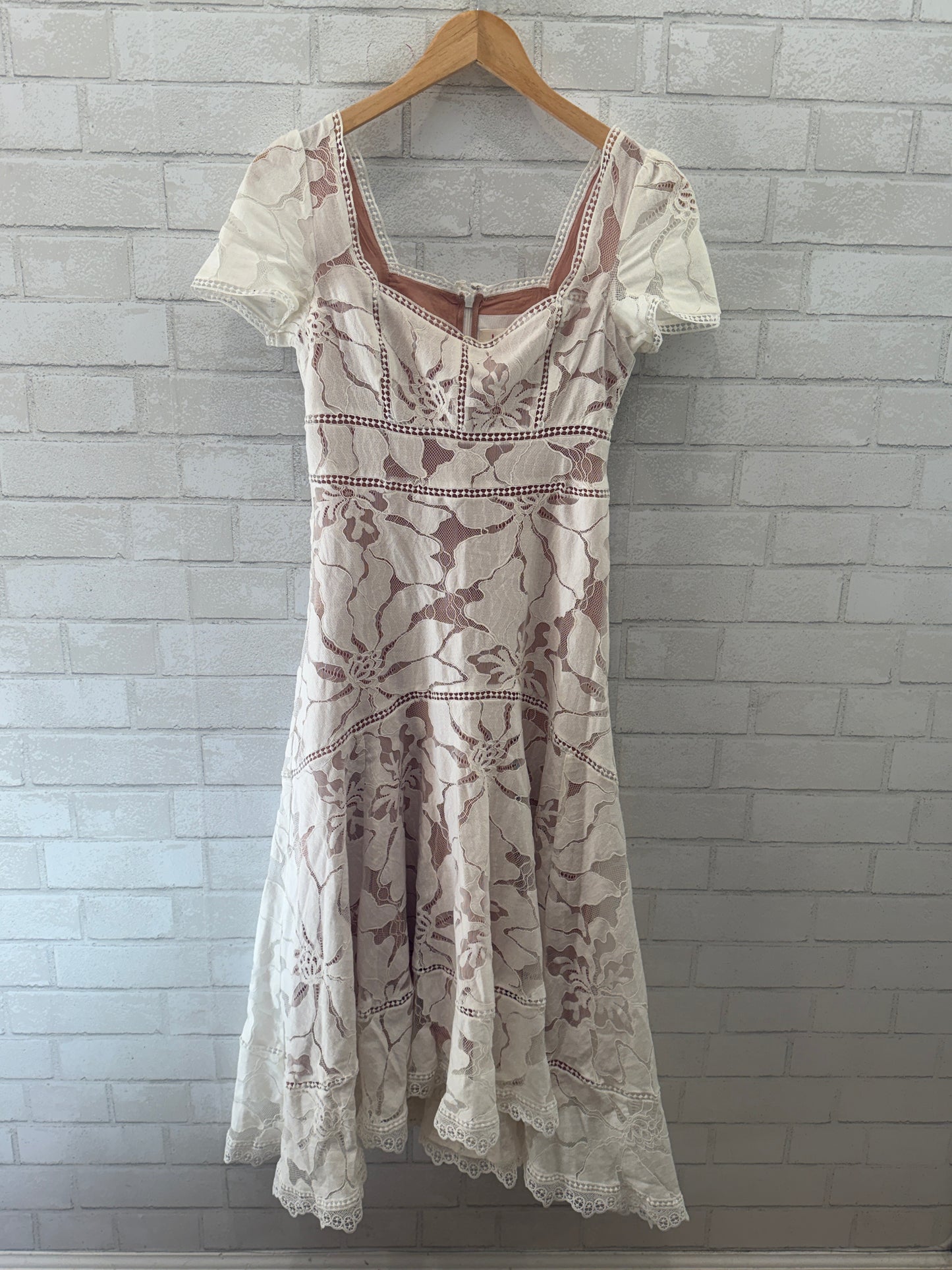 ANTHROPOLOGIE Lace Flowy Dress / XXS-US00