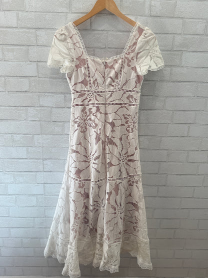 ANTHROPOLOGIE Lace Flowy Dress / XXS-US00