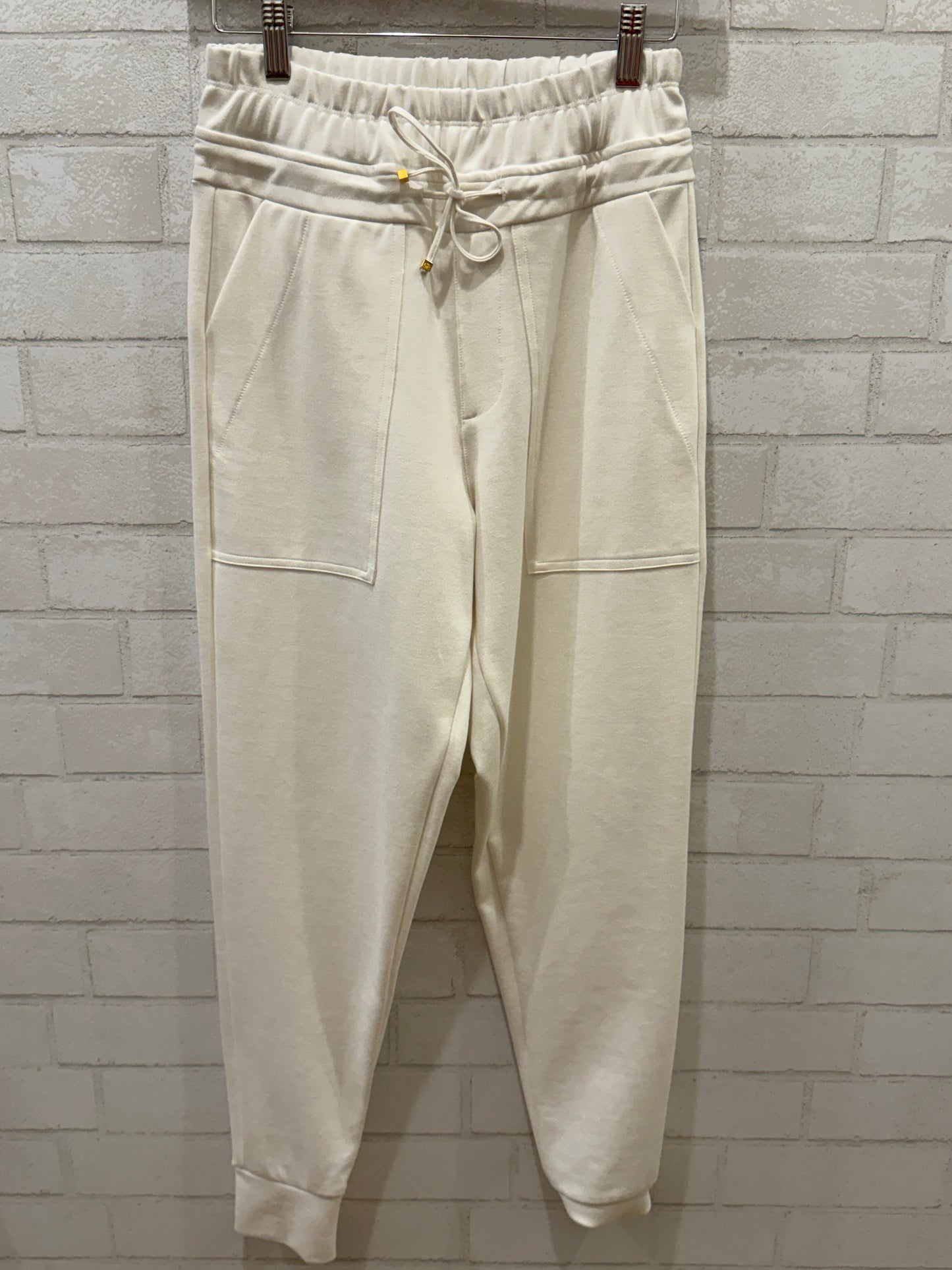 ADRIANA FERNANDEZ NWT White Pants / XS