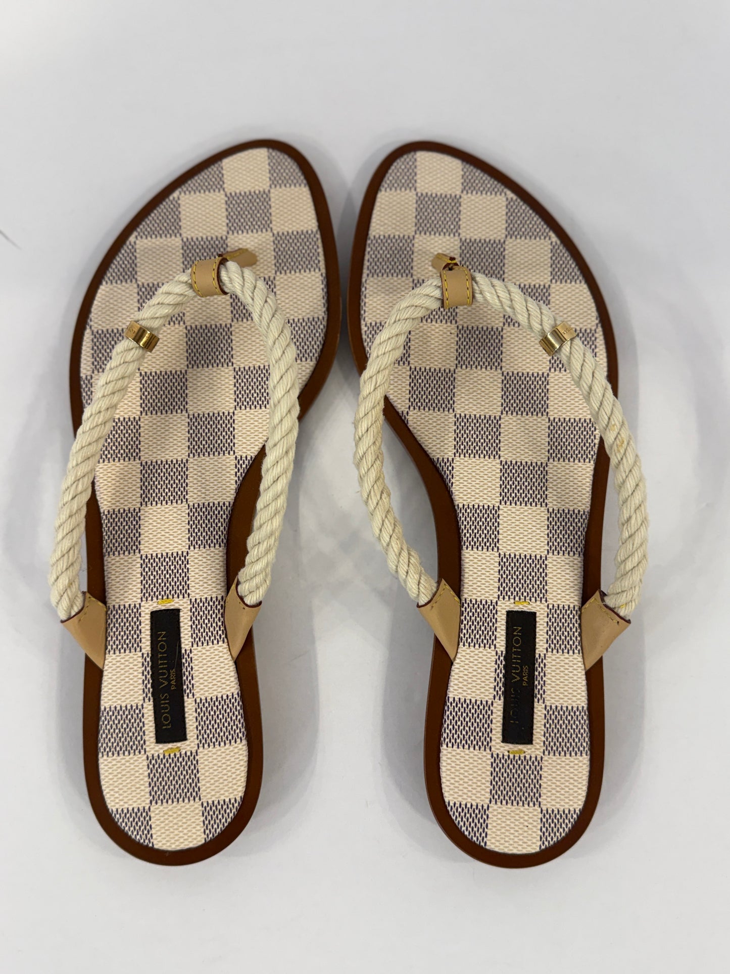 LOUIS VUITTON  Leather Croisette Flat Thong/US8.5-EU39