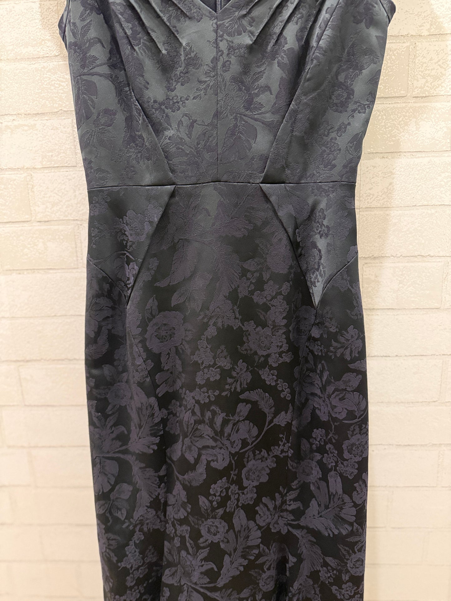ZAC POSEN  Sleeveless VNeck Maxi Cocktail Dress/ S-US4