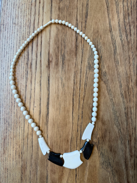 NO BRAND Long Beads Geometric Necklace