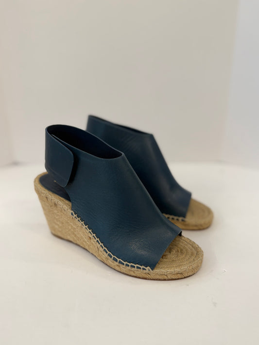 CELINE Leather Wedge Espadrilles/ US6-EU36