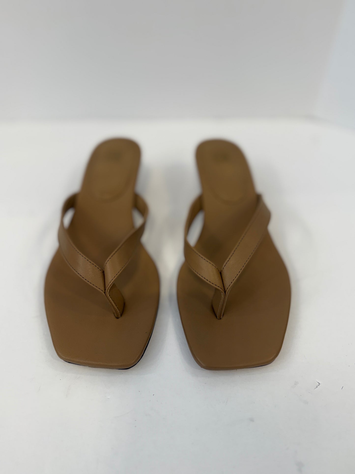 TOTEME Leather Heeled Thong Sandal in Camel — Excellent | US7-EU37