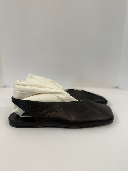 JIL SANDER Leather Flat Slingback Flat Pump / US8.5-EU39