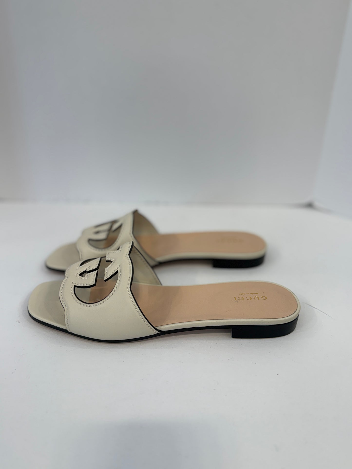 GUCCI NWT Monogram Flat Mule Sandals / US8.5-EU39