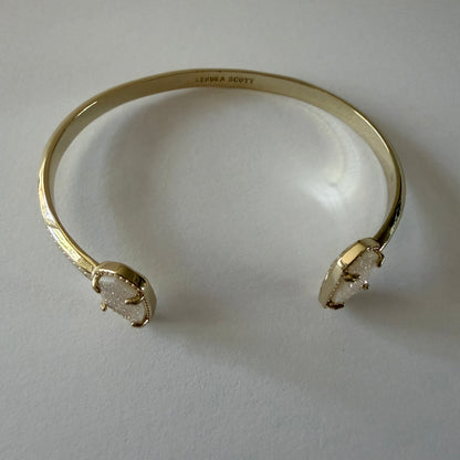KENDRA SCOTT Cuff Bracelet Iridescent Gems