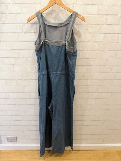 CLOSED Sleeveless Chambray Jumpsuit/M