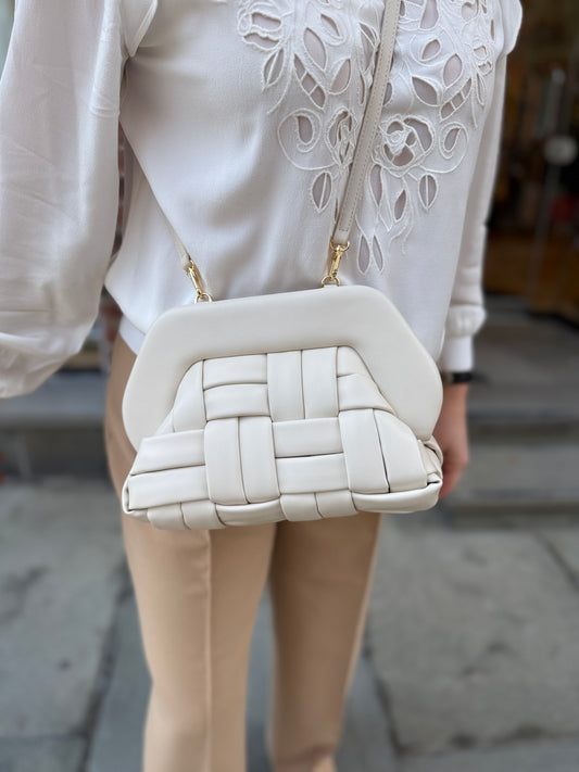 THEMOIRE Tia  Weaved Vegan Leather Crossbody  Clutch