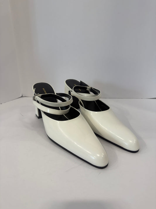 BALENCIAGA NWT Leather HH Round Mary Jane/US6.5-EU37