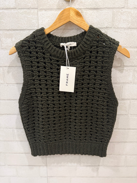 FRAME NWT Embroided Top/XS-EU34