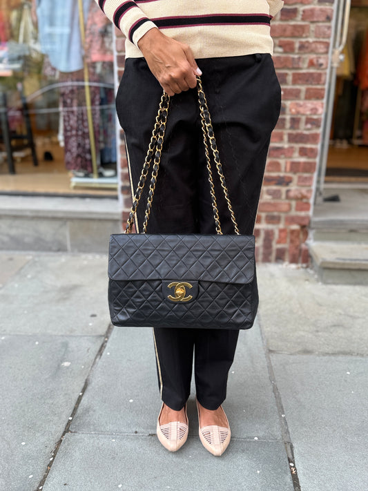 CHANEL Vintage Lambskin Shoulder Classic Flap Bag