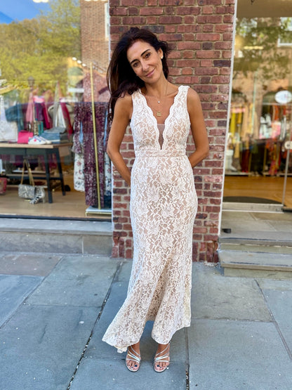 XSCAPE Lace Sleeveless Cocktail Maxi Dress/S-US4