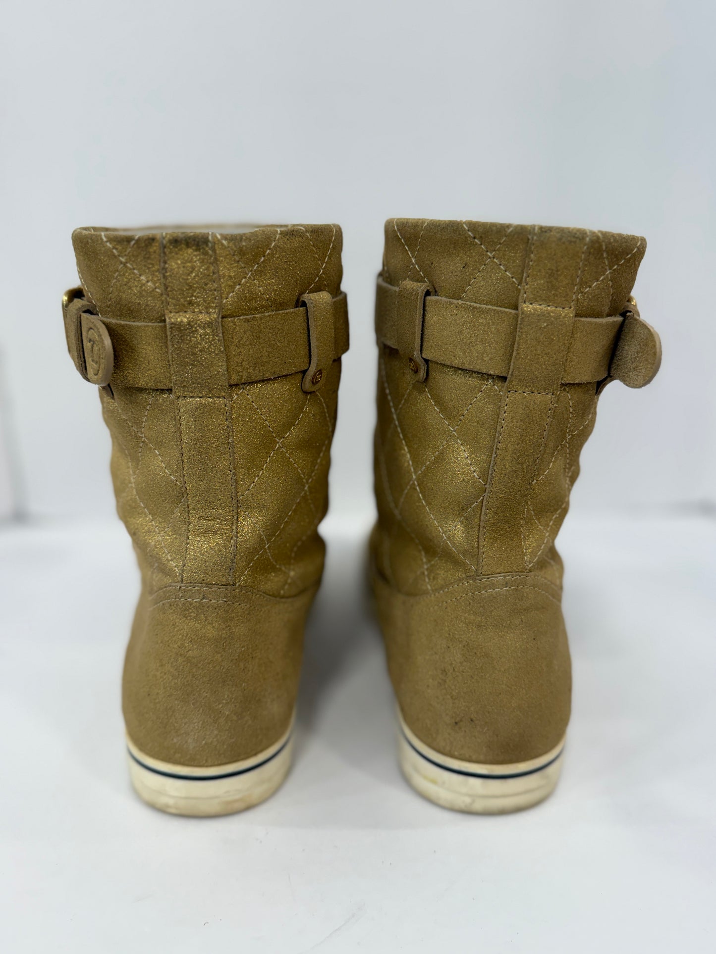 CHANEL Quilted Nubuck Metallic Gold boots / US8.5-EU39.5