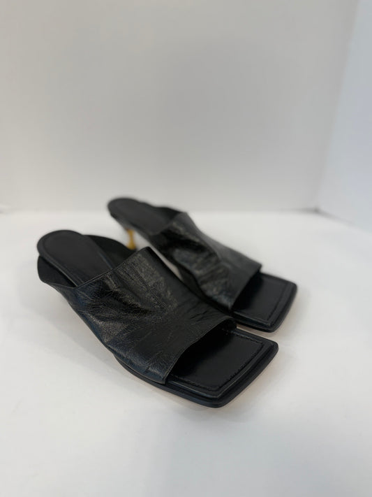 BOTTEGA VENETA  Leather Sandals/8-EU39