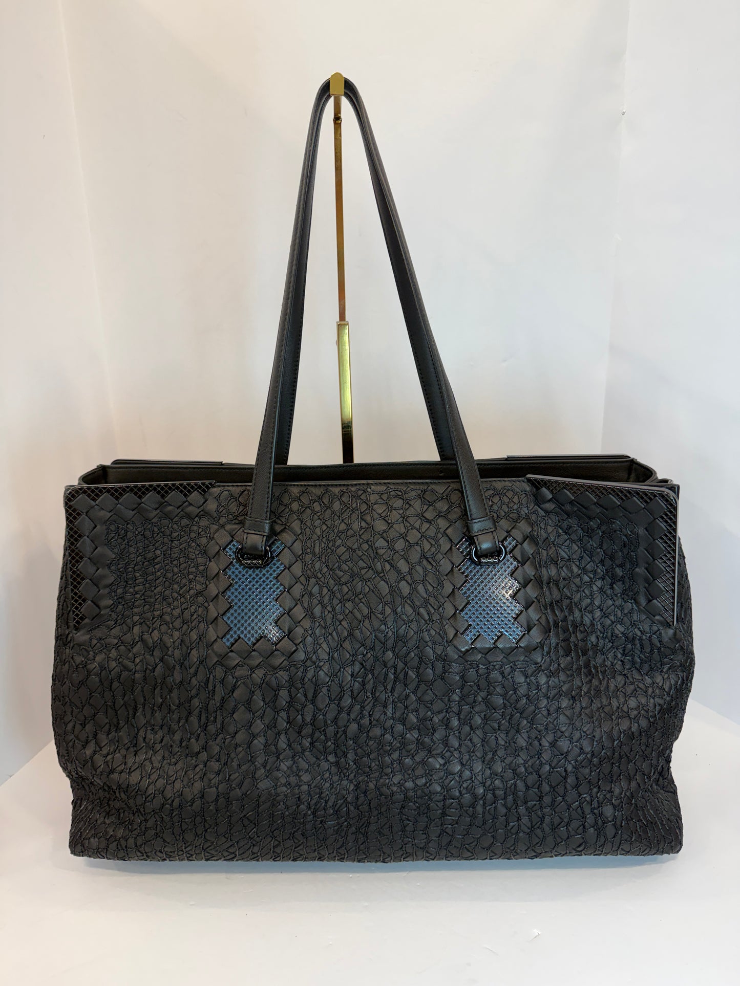 BOTTEGA VENETA Textured Stitched-Leather Tote in Dark Brown — Authentic Pre-Owned | Tomas Maier Era