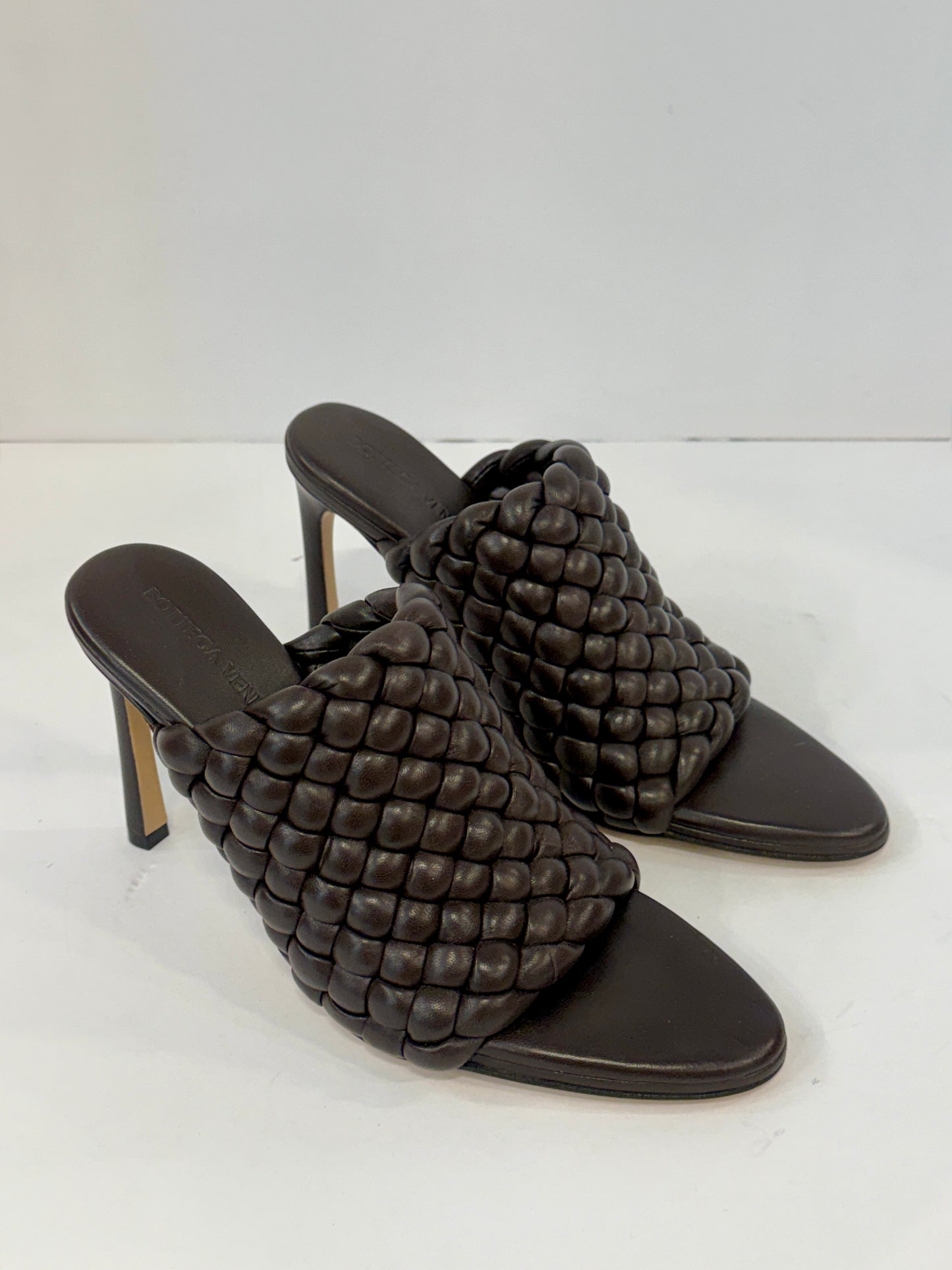 BOTTEGA VENETA Leather HHeels Intreccito Slip On Sandals/US6.5-36.5