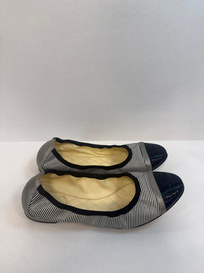 CHANEL Cap-Toe Ballet Flat in Striped Gros Grain/US8-EU39