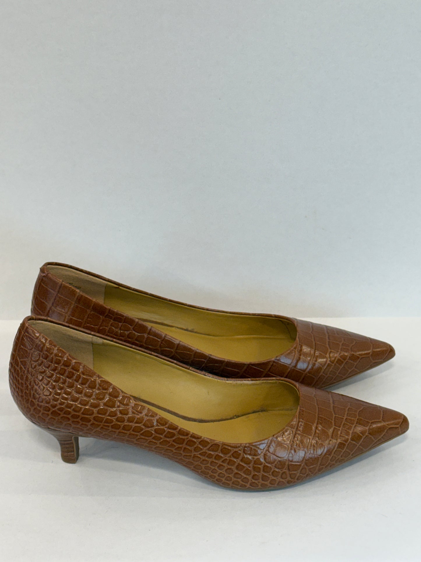 NINE WEST NWT Leather Kitty Heels Pumps/US11-EU 42
