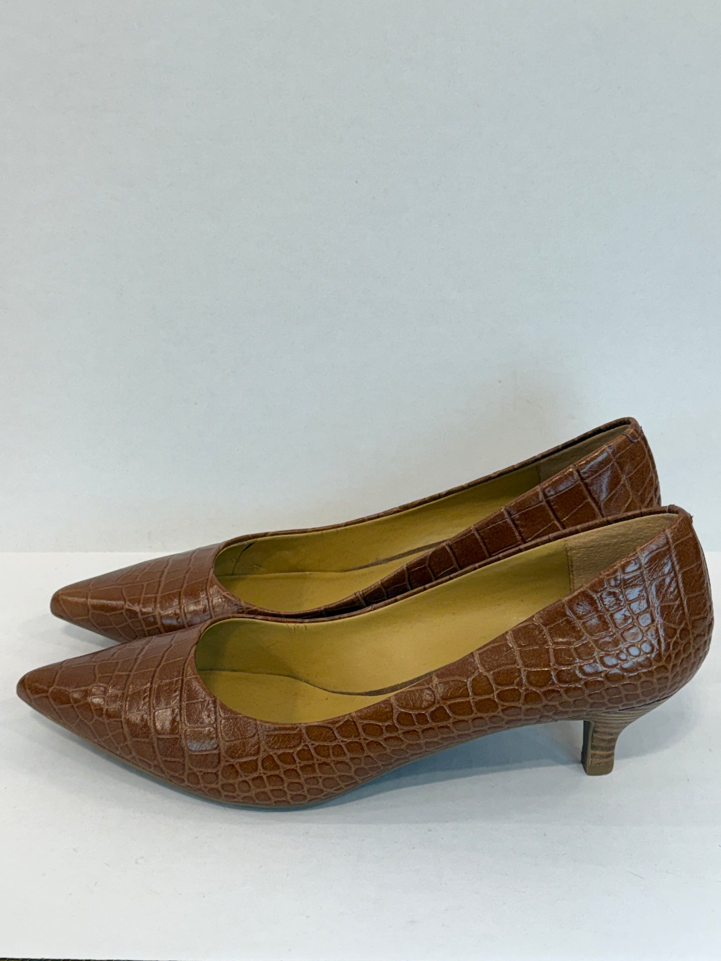 NINE WEST NWT Leather Kitty Heels Pumps/US11-EU 42