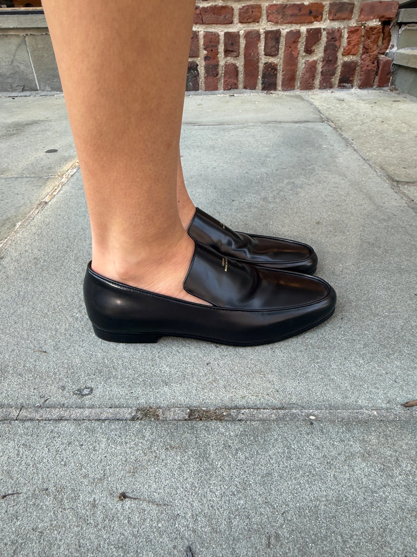 TOTEME NWT Polished Leather Loafers in Black — Authentic Pre-Owned | Quiet Luxury | EU36- US6