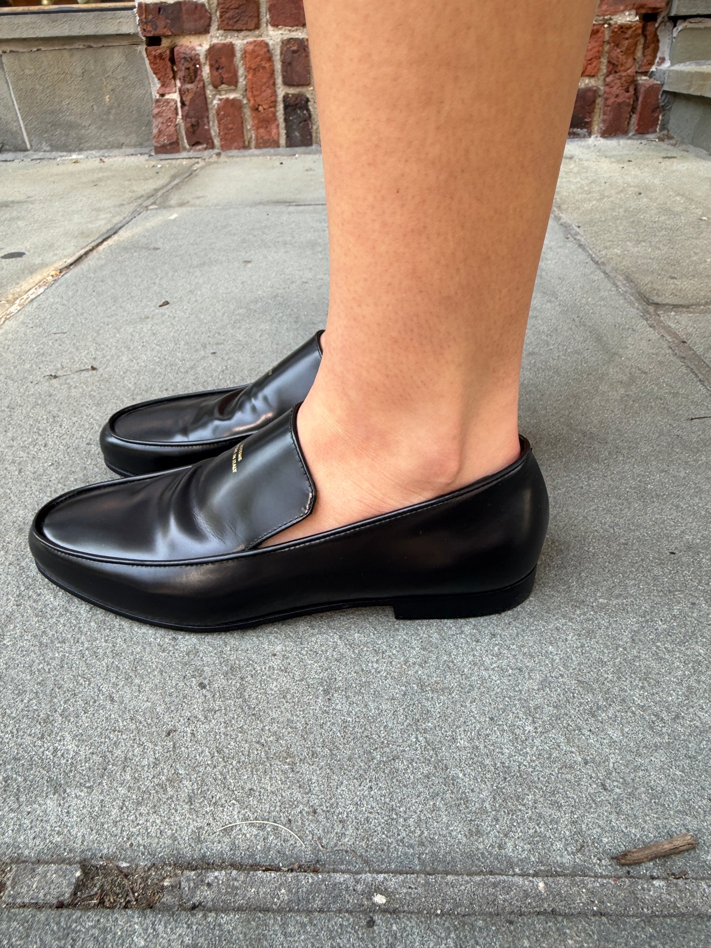 TOTEME NWT Polished Leather Loafers in Black — Authentic Pre-Owned | Quiet Luxury | EU36- US6