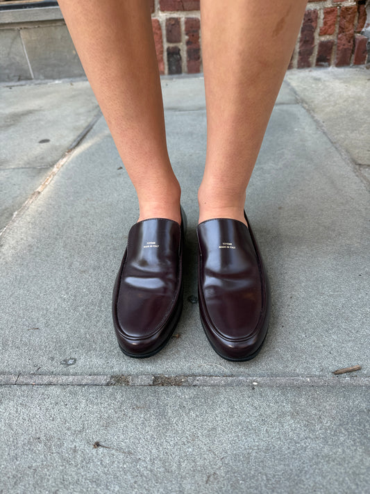 TOTEME NWT The Oval Loafer/ EU36- US6