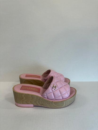 CHANEL Quilted CC Platform Slides in Pink Lambskin — Authentic Pre-Owned | US6.5-EU37