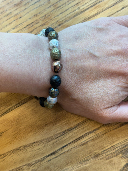 NO BRAND Hammered and Rhinestone Beads Stretch Bracelet