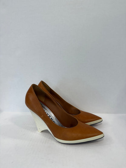 GIVENCHY Leather High Pump/8.5-EU39