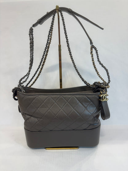 CHANEL Gabrielle Hobo Medium in Metallic Silver Aged Calfskin — Authentic Pre-Owned | Karl Lagerfeld 2017