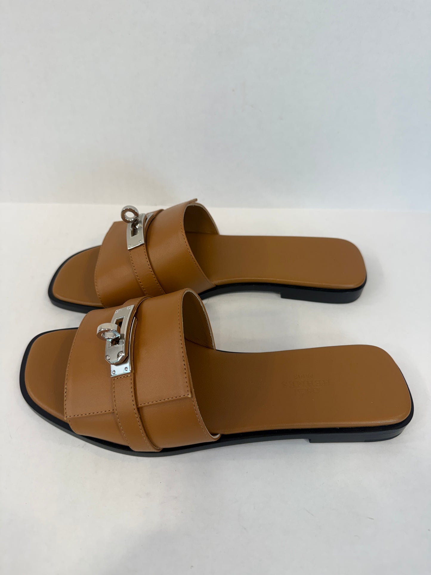 HERMES Leather Flat Sandals/ US 6.5-EU36.5