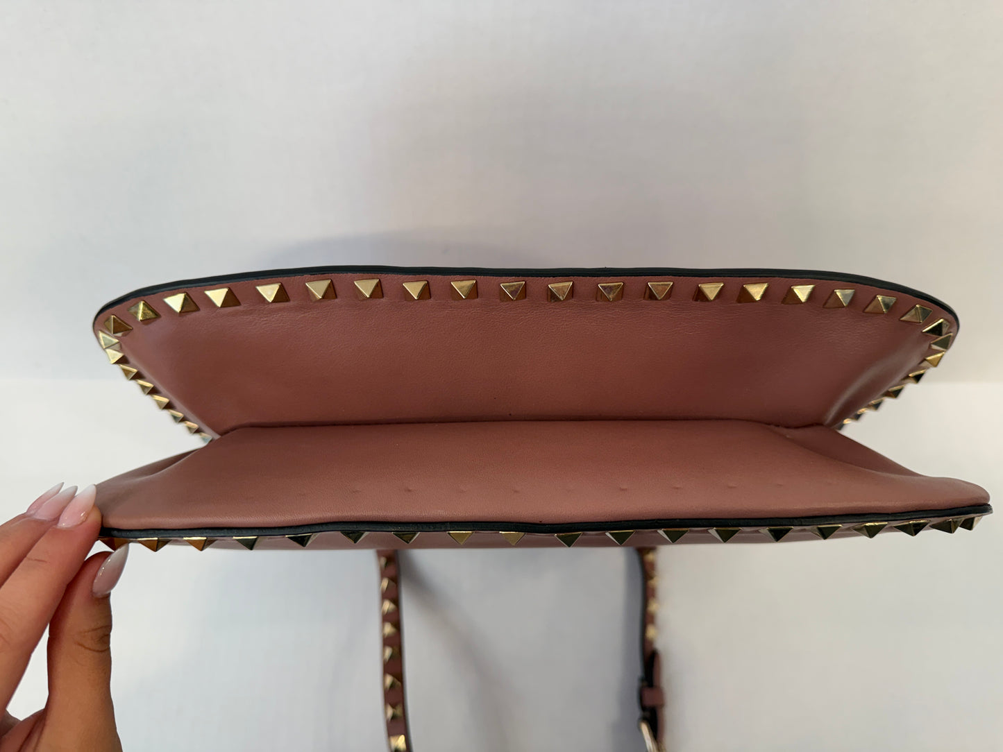VALENTINO GARAVANI NWT Brown Nappa Leather Rockstud Shoulder Bag