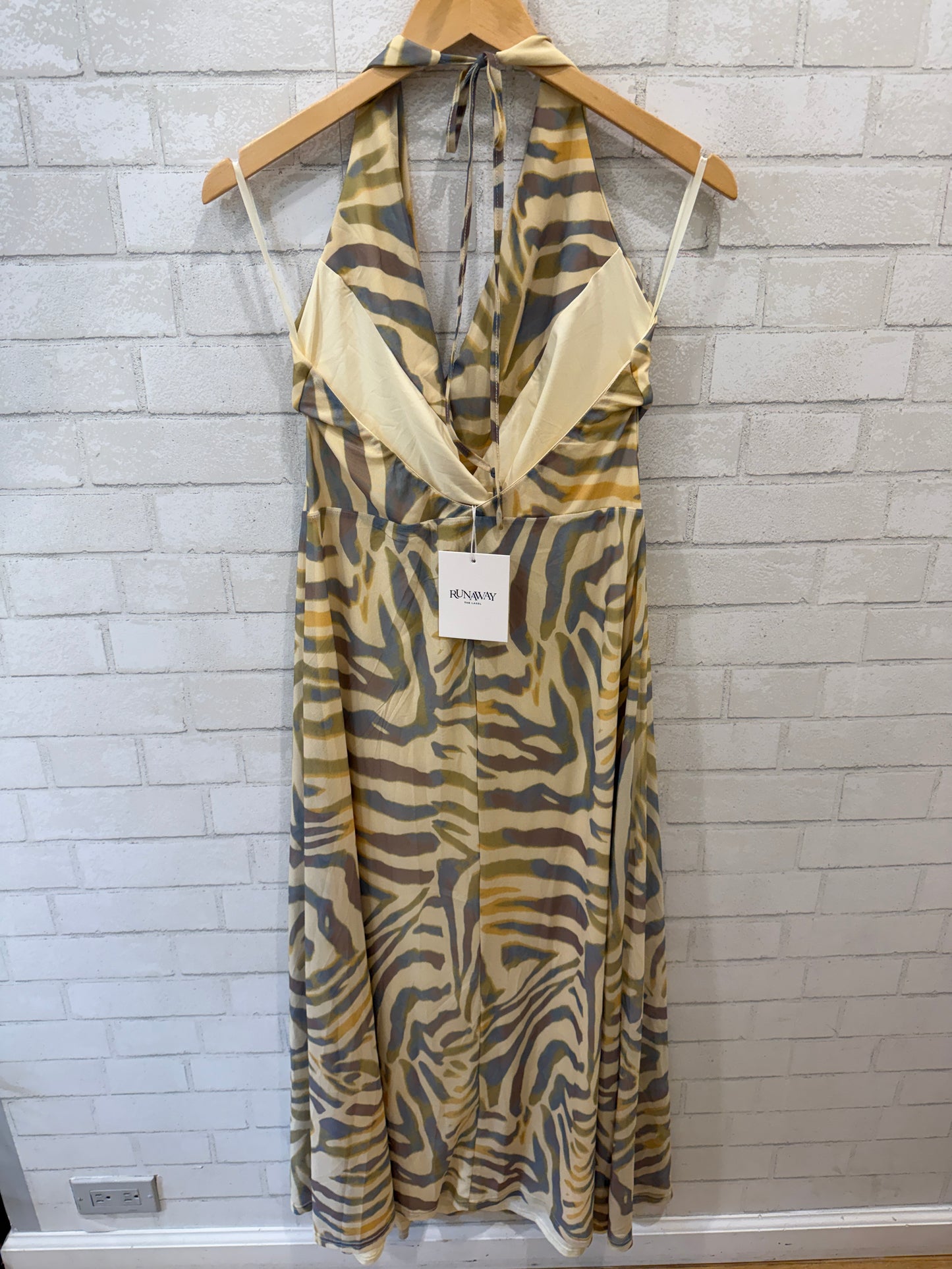 RUNAWAY NWT Printed Halter Top Maxi Dress/M-EU38