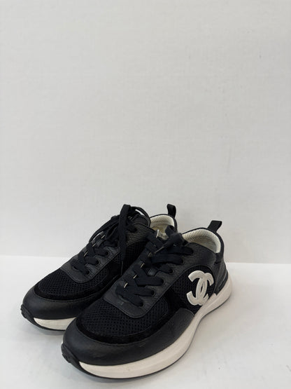 CHANEL Leather & Suede Sneakers/ US6.5-EU37