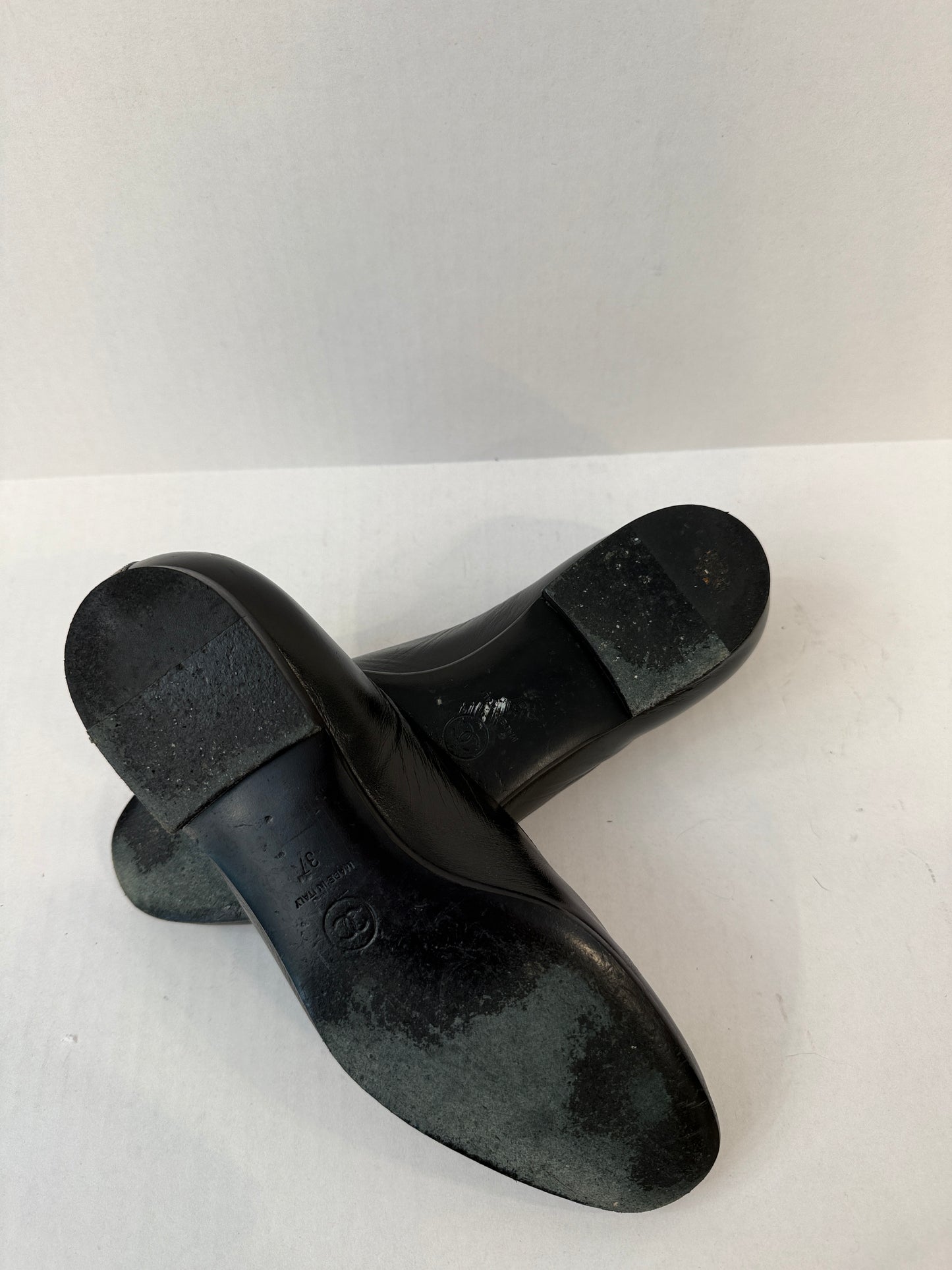 CHANEL  Leather Loafers/ US6.5-EU37