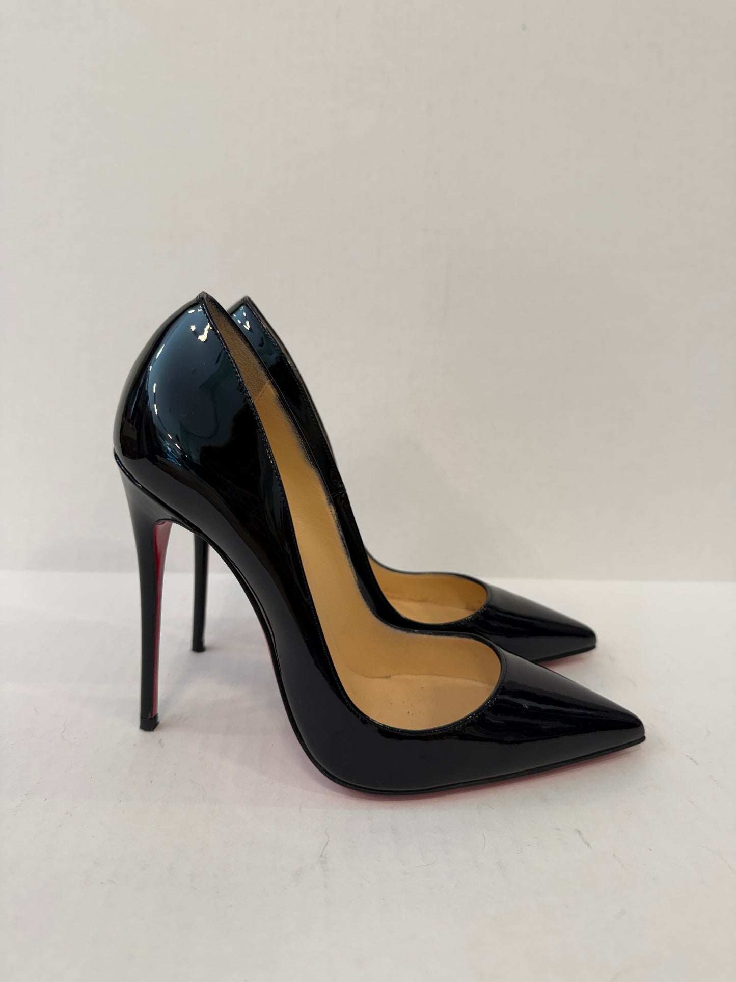 LOUBOUTIN  Patent So Kate HHeels Pumps/US6-EU369