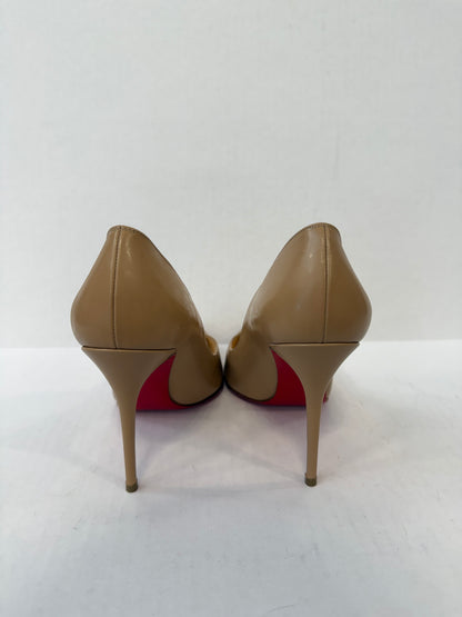LOUBOUTIN NWT Corneille HHeels Pumps/US6-EU36