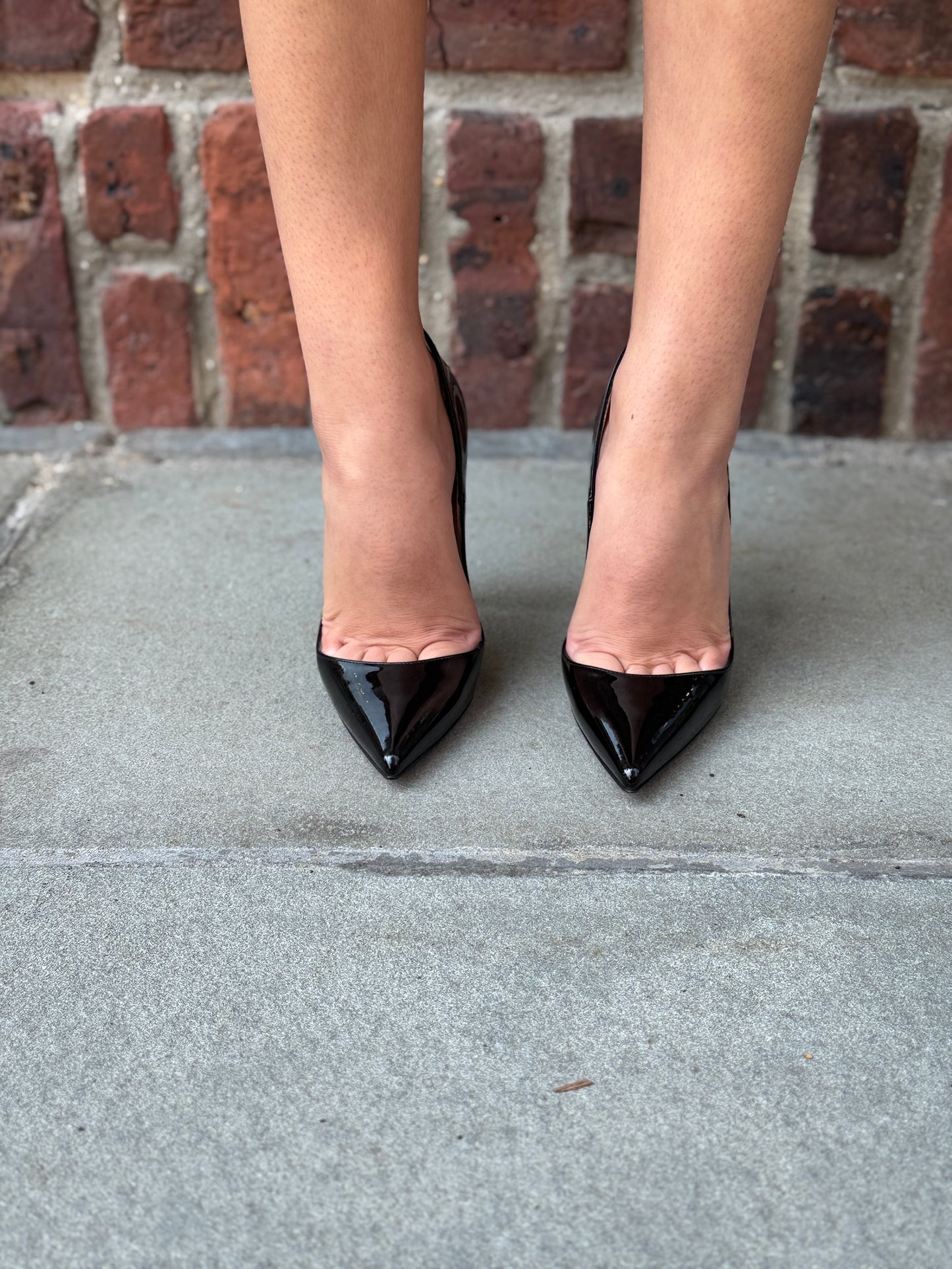 LOUBOUTIN  Patent So Kate HHeels Pumps/US6-EU369
