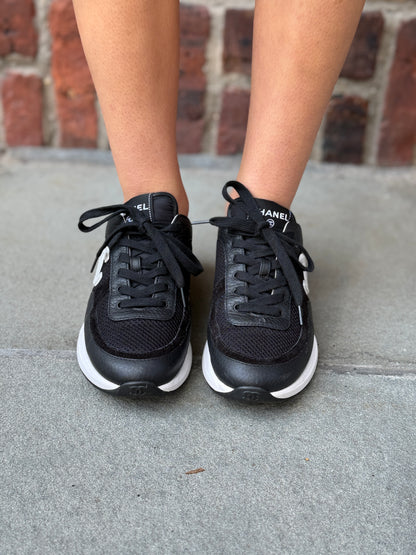 CHANEL Leather & Suede Sneakers/ US6.5-EU37