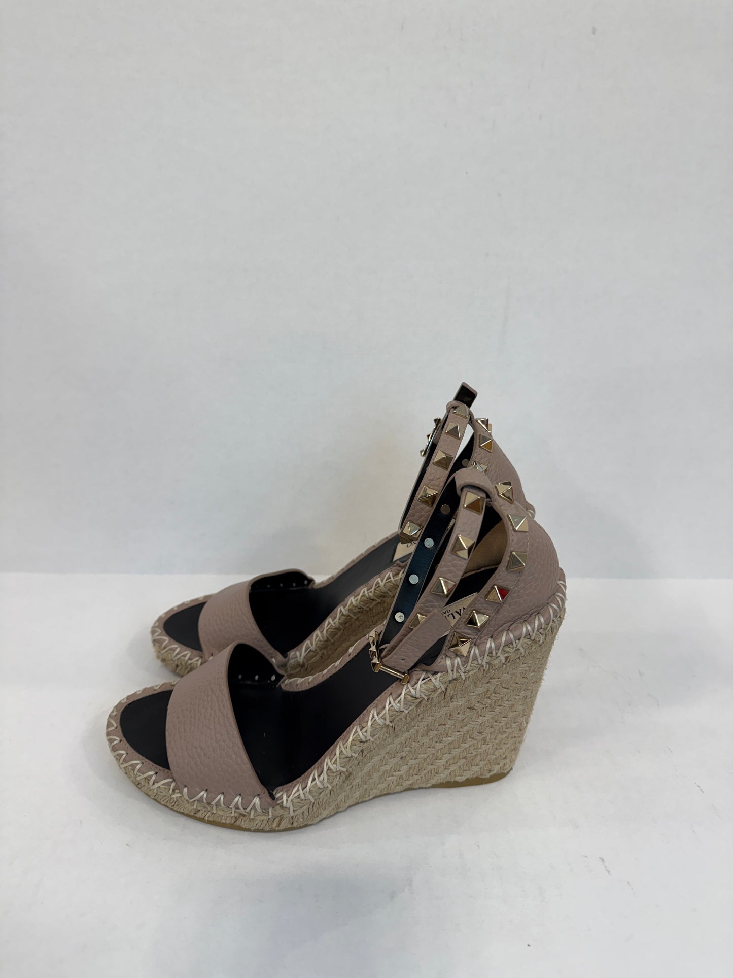 VALENTINO GARAVANI NWT  Leather Rockstud Wedge Sandals/US5-EU36