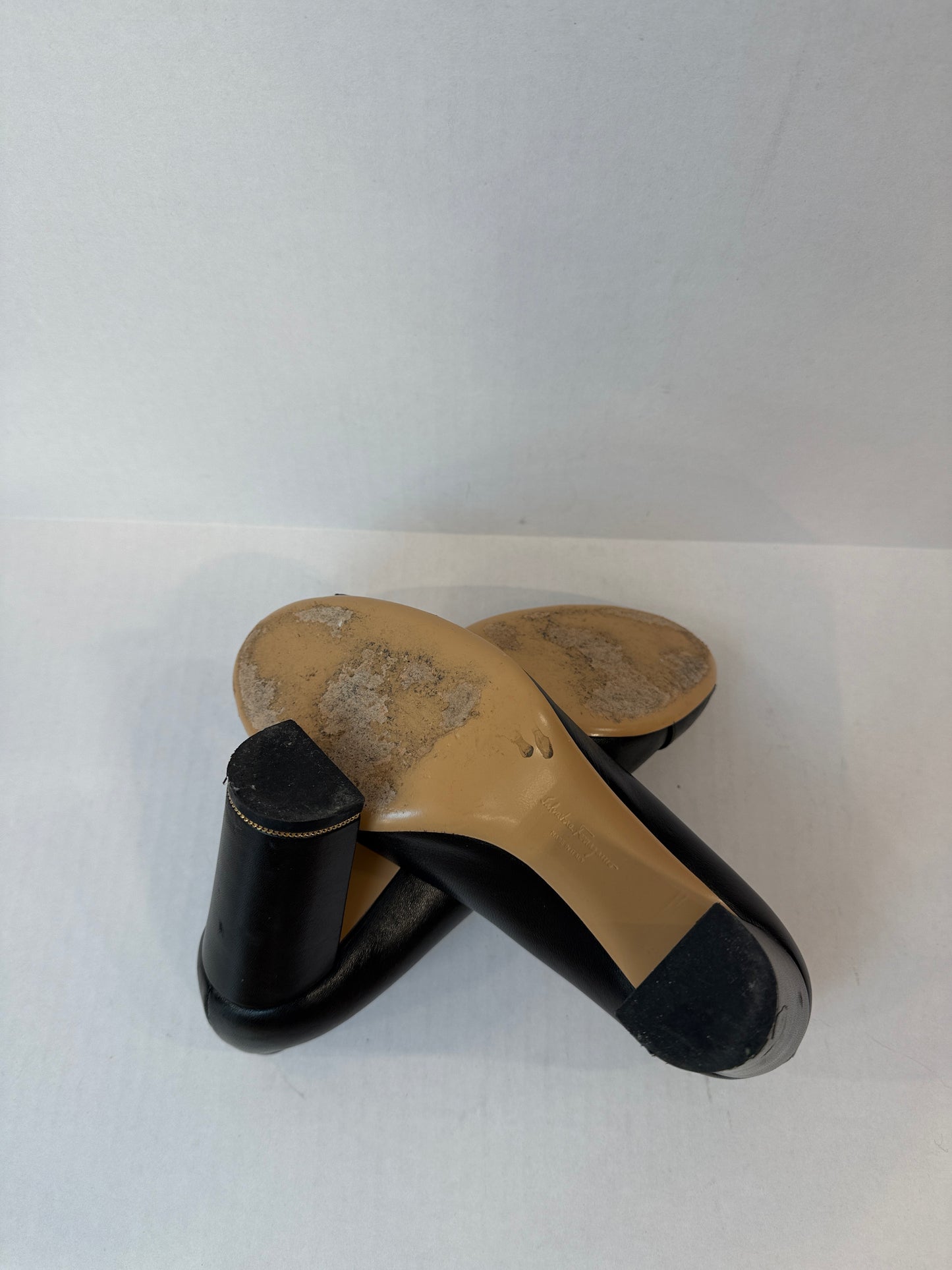 FERRAGAMO Lamb Leather Fiamma Block H Heels Pump/ US7-EU37.5